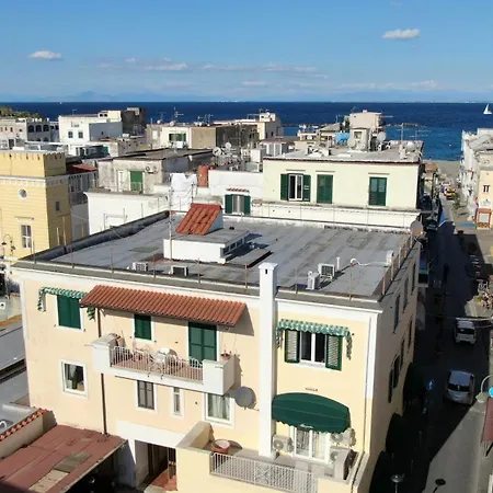 Casa Giusto 3 *