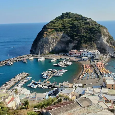 Casa Giusto 3 *